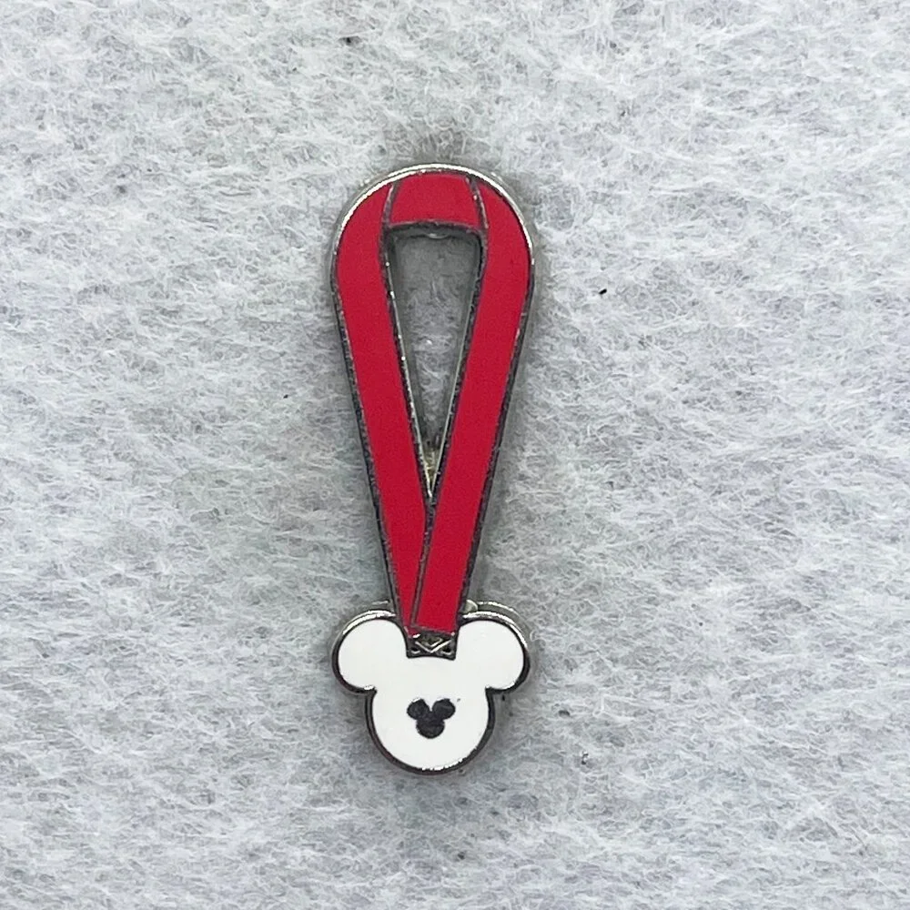 🔮 5/$25 Disney Red Mickey‎ Lanyard Pin